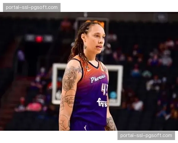 菲尼克斯水星不敌康涅狄格太阳,格里娜缺阵影响内线防守 菲尼克斯水星不敌康涅狄格太阳,格里娜缺阵影响内线防守